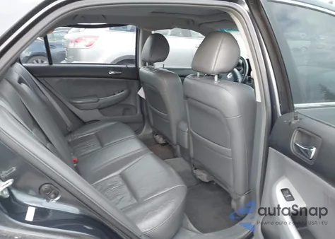 2003 Honda Accord 3.0 Ex z USA, uszkodzony, nr VIN 1HGCM66523A101094